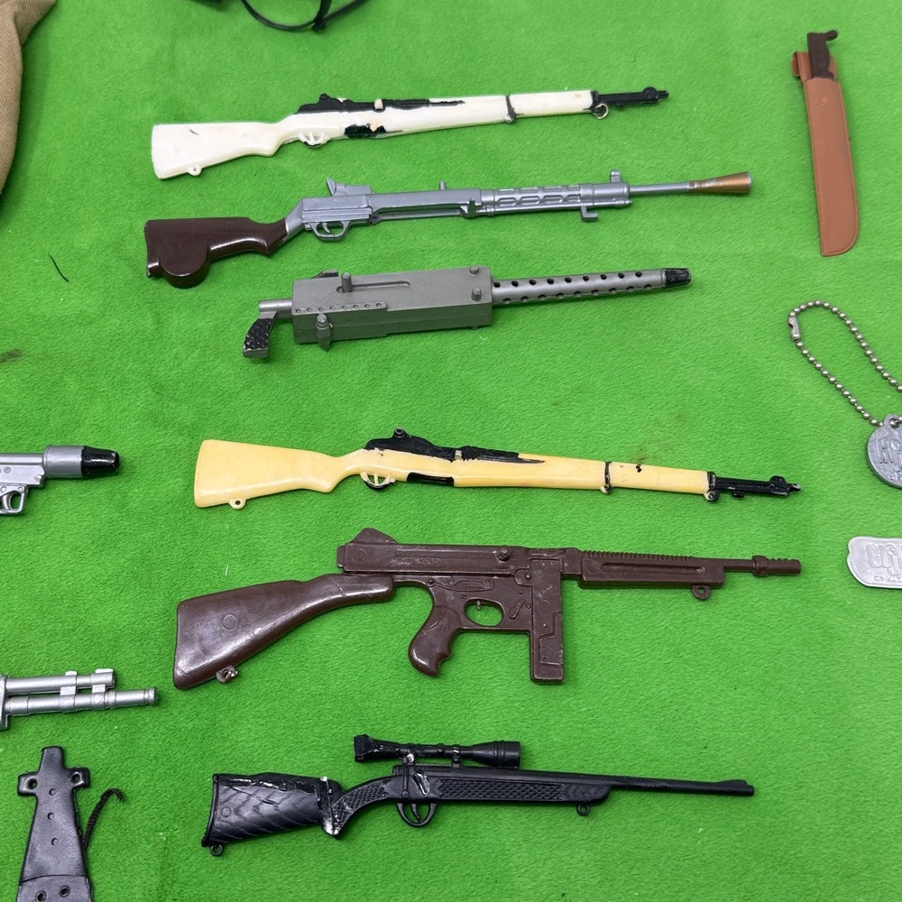 Vintage GI Joe Accessories - Picture 5 of 16